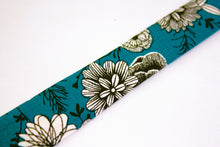 Charger l'image dans la galerie, Bracelet coton - Bleu floral