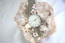 Charger l'image dans la galerie, Montre Bella Julia - Fleurs de cerisier