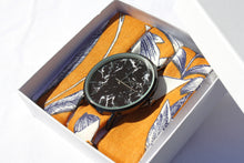 Charger l'image dans la galerie, Bracelet coton - Jaune moutarde fleuri