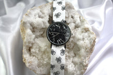 Charger l'image dans la galerie, Montre Bella Julia - Têtes de mort