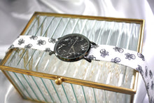 Charger l'image dans la galerie, Montre Bella Julia - Têtes de mort