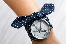 Charger l'image dans la galerie, Bracelet coton - Bleu marine à pois
