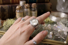 Charger l'image dans la galerie, Montre Bague - Argenté
