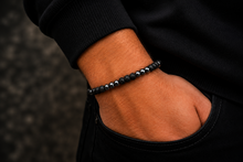 Charger l'image dans la galerie, Bracelet en Pierre de Lave et Hématite
