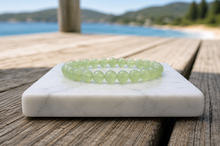 Charger l'image dans la galerie, Bracelet en Prehnite
