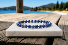 Charger l'image dans la galerie, Bracelet en Sodalite
