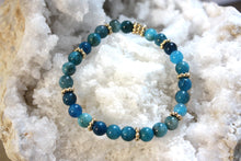 Charger l&#39;image dans la galerie, Bracelet &quot;Confiance&quot; - Apatite Bleue
