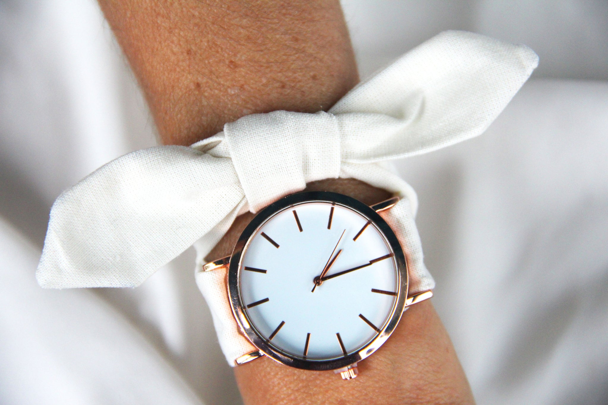 Montre femme Bella Julia Bracelet en tissu ruban interchangeable